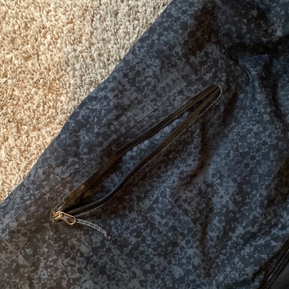 Eddie Bauer Ski Jacket - Picture 3 of 4